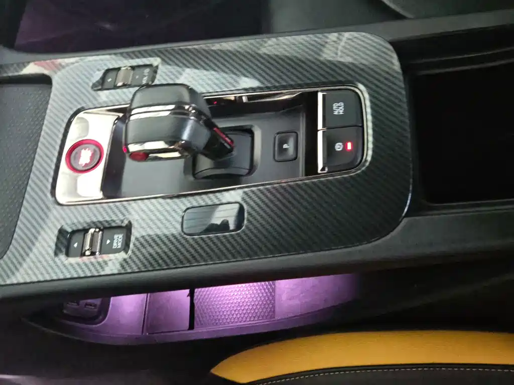 GAC Motor Shadow Leopard — фото 5