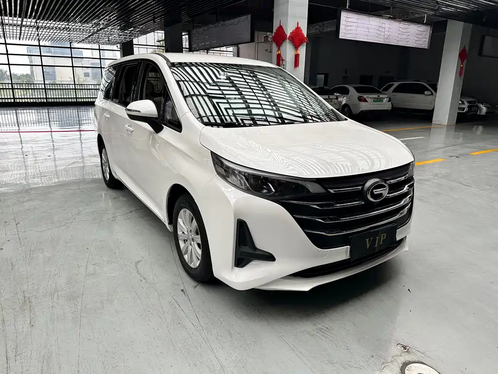 GAC Motor Trumpchi M6 — фото 3