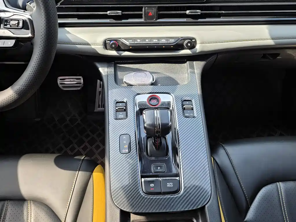 GAC Motor Shadow Leopard — фото 15