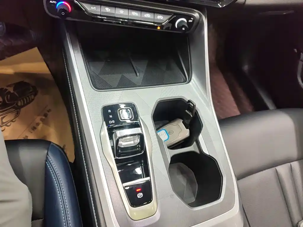 GAC Motor Trumpchi GS3 — фото 14