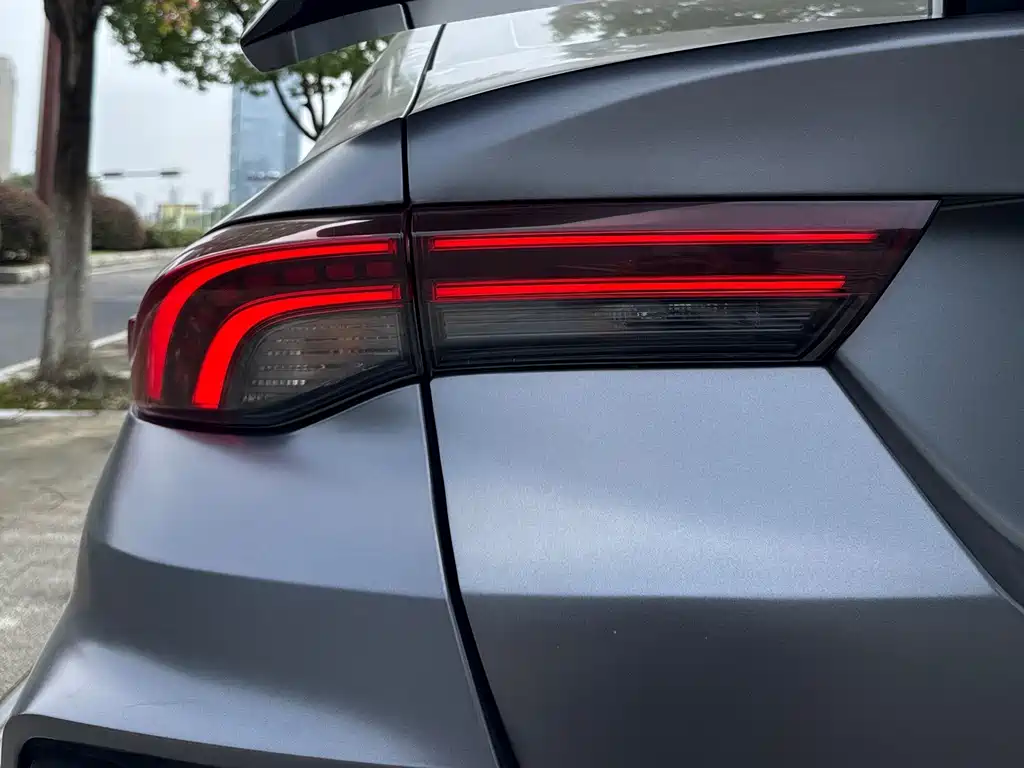 GAC Motor Shadow Leopard — фото 6