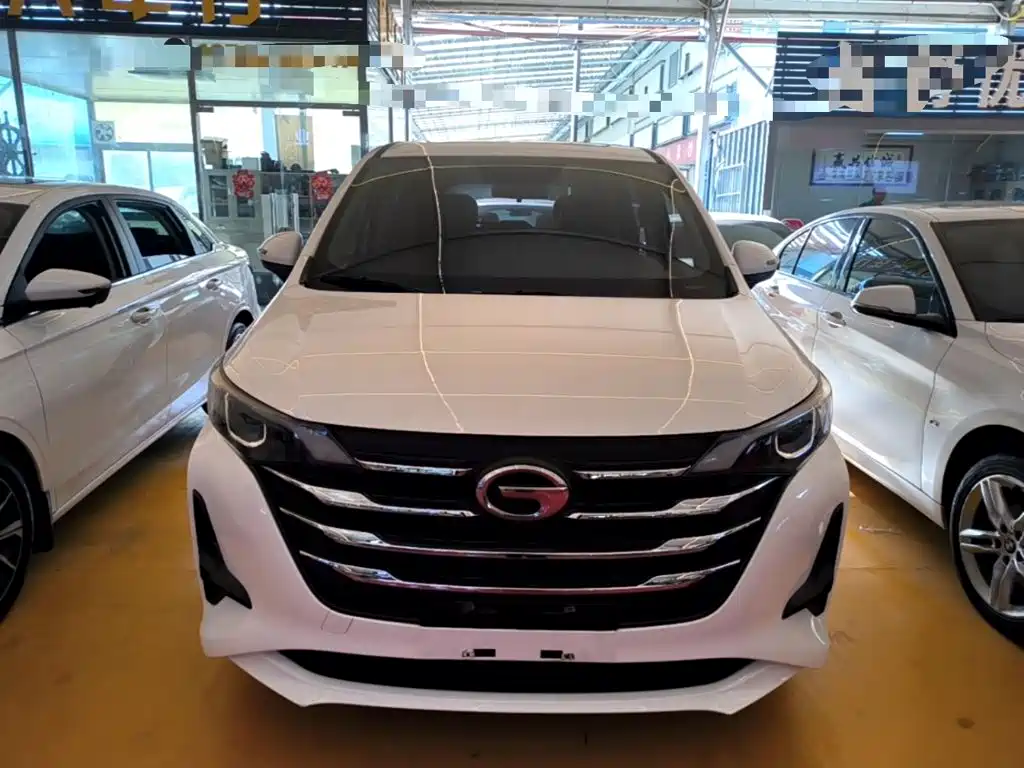 GAC Motor Trumpchi M6 — фото 3