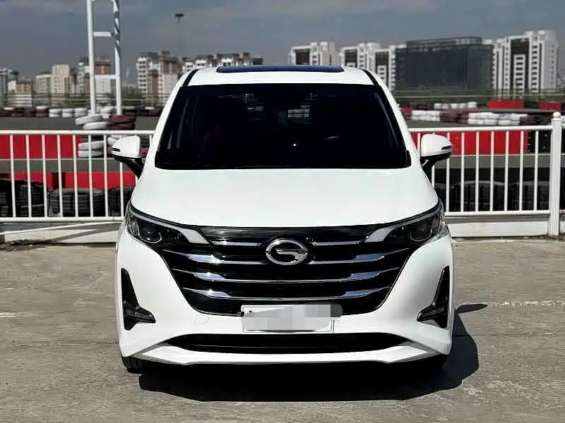 GAC Motor Trumpchi M6 — фото 2