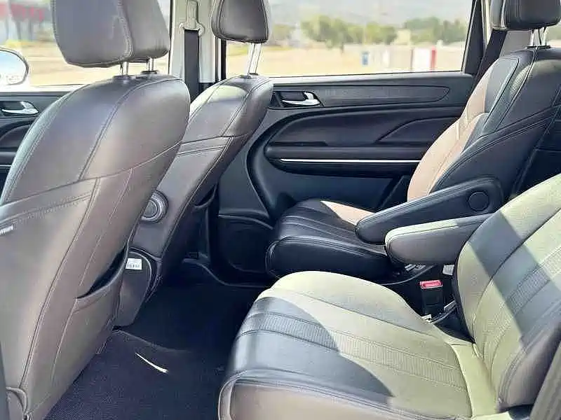 GAC Motor Trumpchi M6 — фото 9