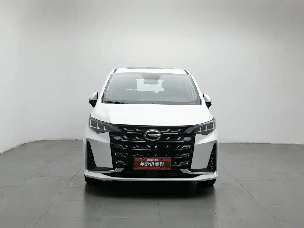 GAC Motor Trumpchi M6 — фото 3