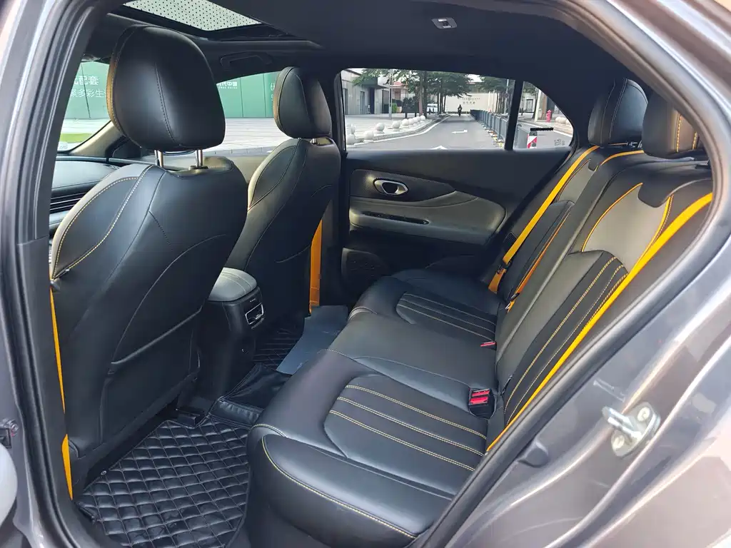 GAC Motor Shadow Leopard — фото 9