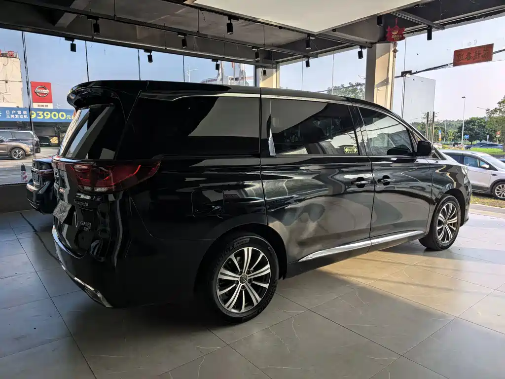 GAC Motor Trumpchi M8 — фото 9