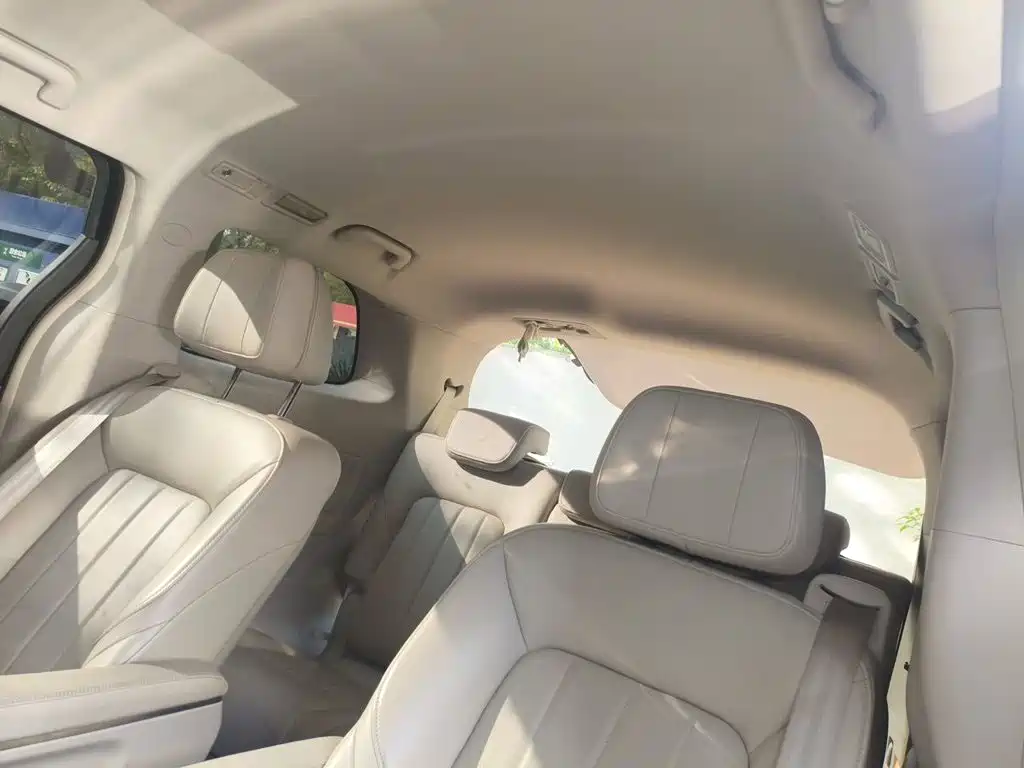 GAC Motor Trumpchi M8 — фото 19