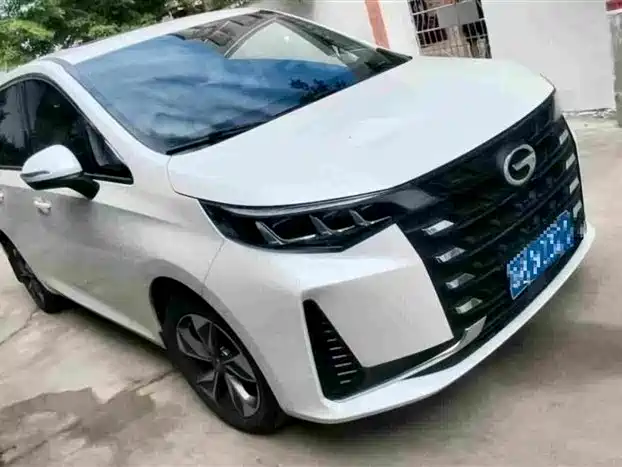 GAC Motor Trumpchi M6 — фото 3