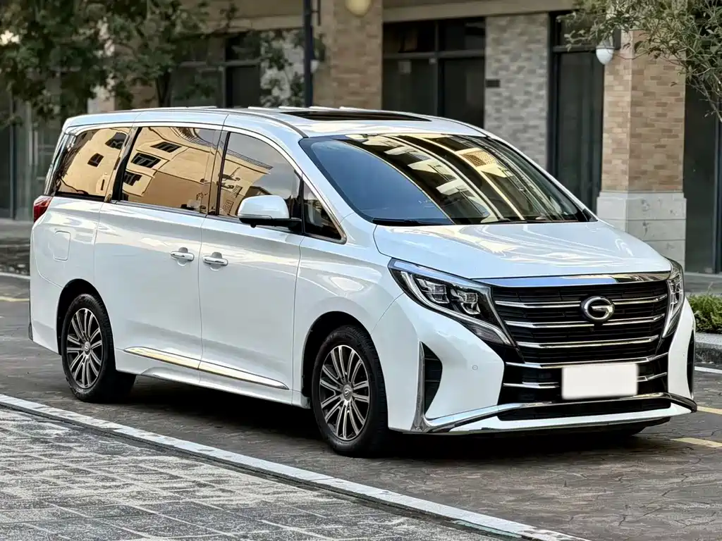 GAC Motor Trumpchi M8 — фото 3