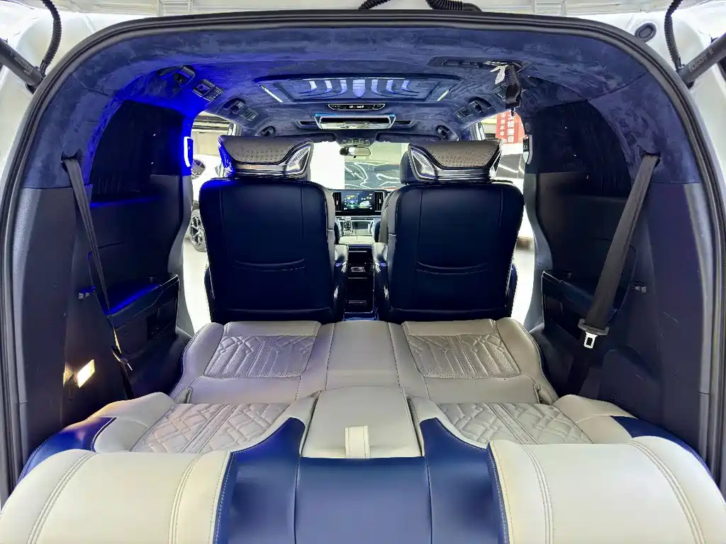 GAC Motor Trumpchi M8 — фото 3