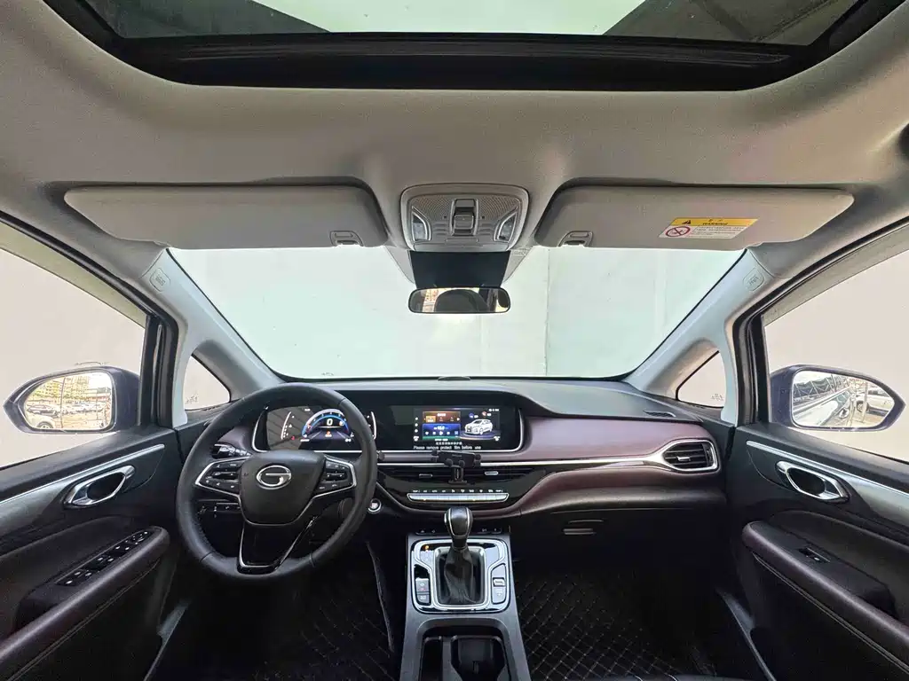 GAC Motor Trumpchi M6 — фото 17