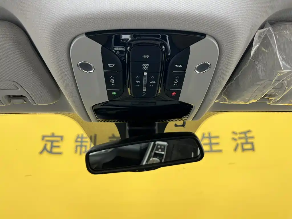 GAC Motor Trumpchi M8 — фото 30