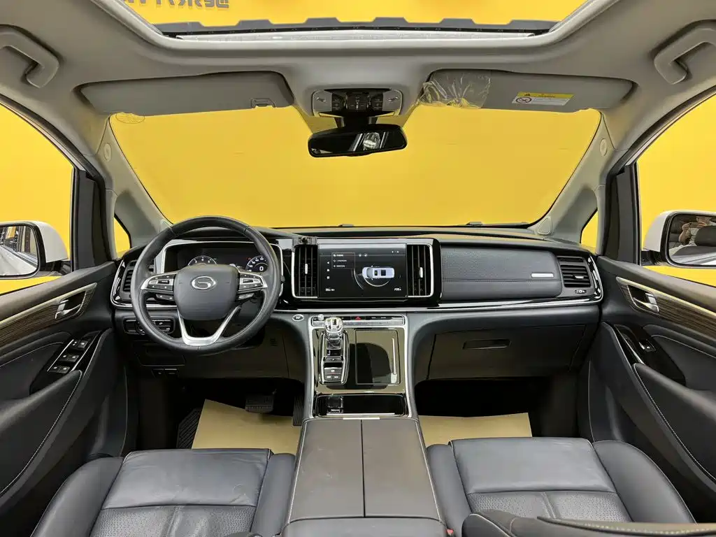 GAC Motor Trumpchi M8 — фото 37