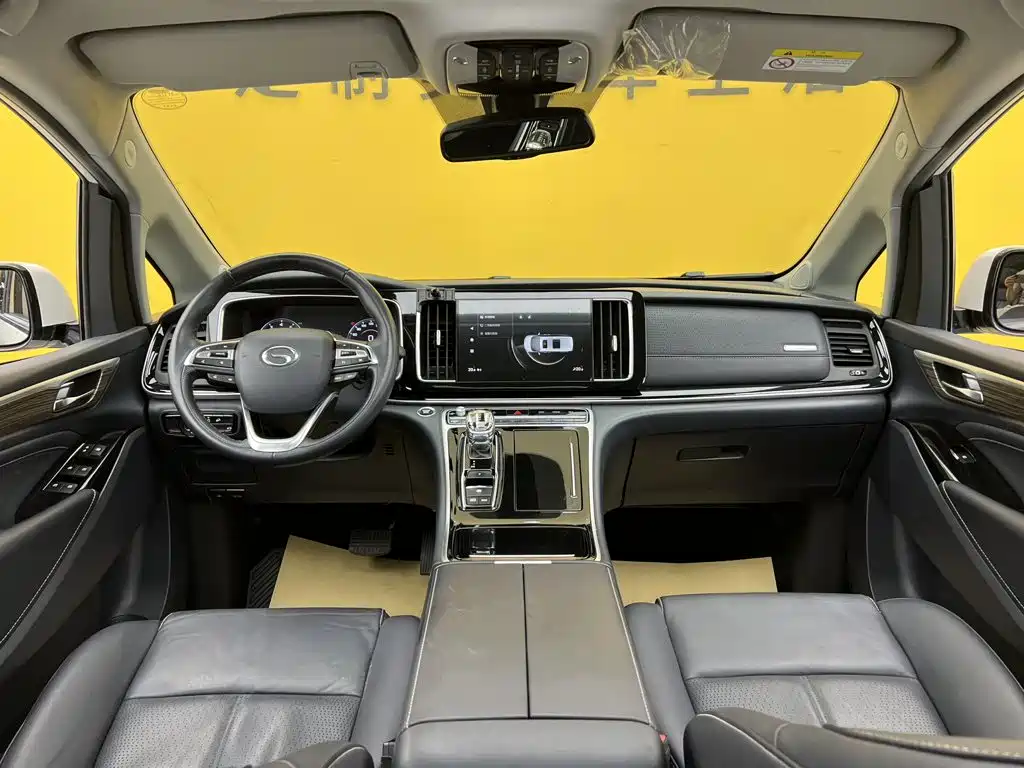 GAC Motor Trumpchi M8 — фото 38