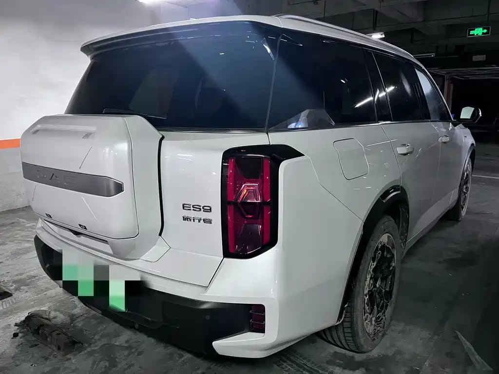 GAC Motor Trumpchi ES9 — фото 15