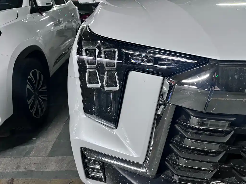 GAC Motor Trumpchi ES9 — фото 4