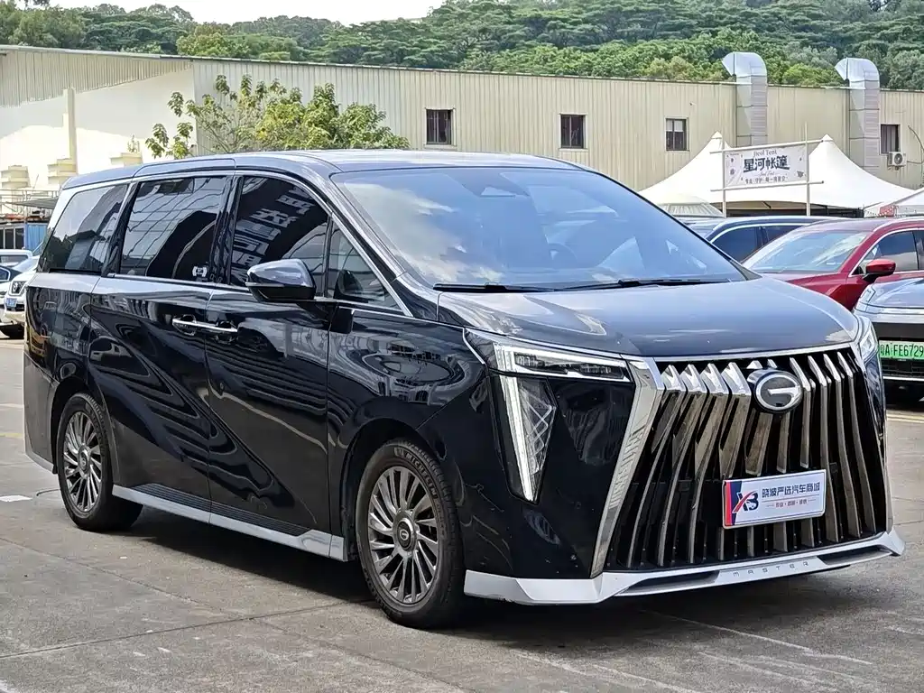 GAC Motor Trumpchi M8 — фото 3