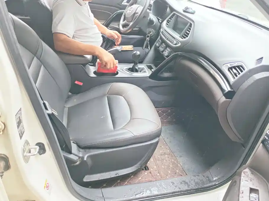 GAC Motor Trumpchi GS4 — фото 8