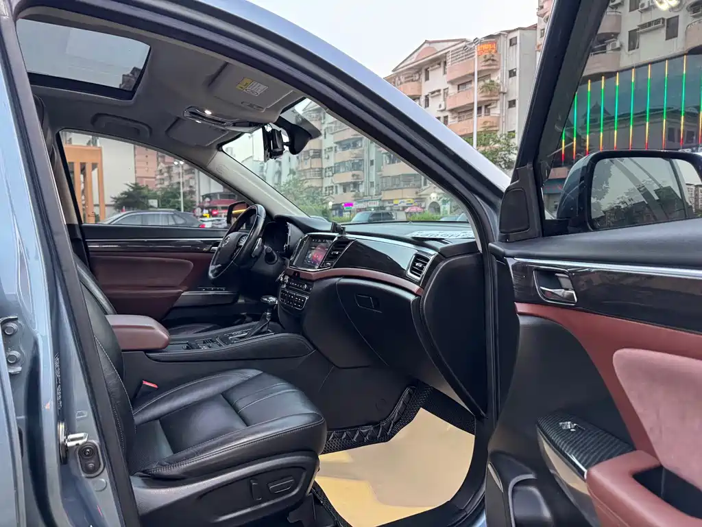 GAC Motor Trumpchi GS8 — фото 11