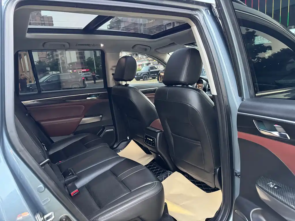 GAC Motor Trumpchi GS8 — фото 13