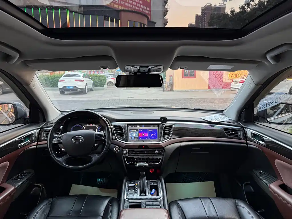 GAC Motor Trumpchi GS8 — фото 15