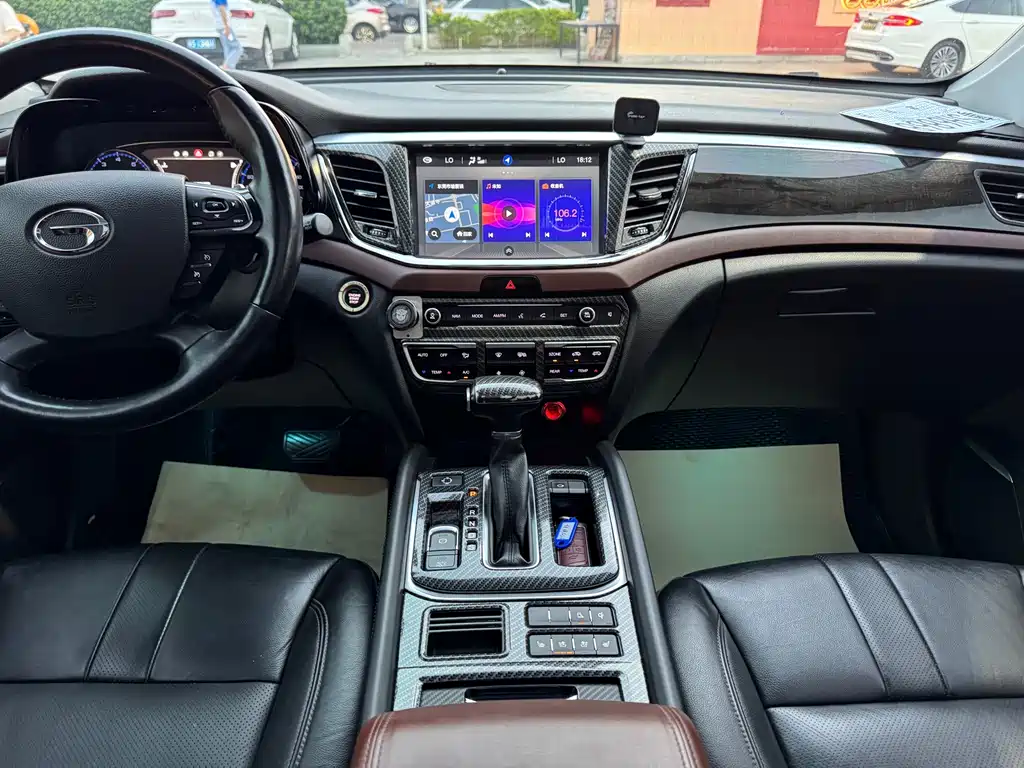 GAC Motor Trumpchi GS8 — фото 18
