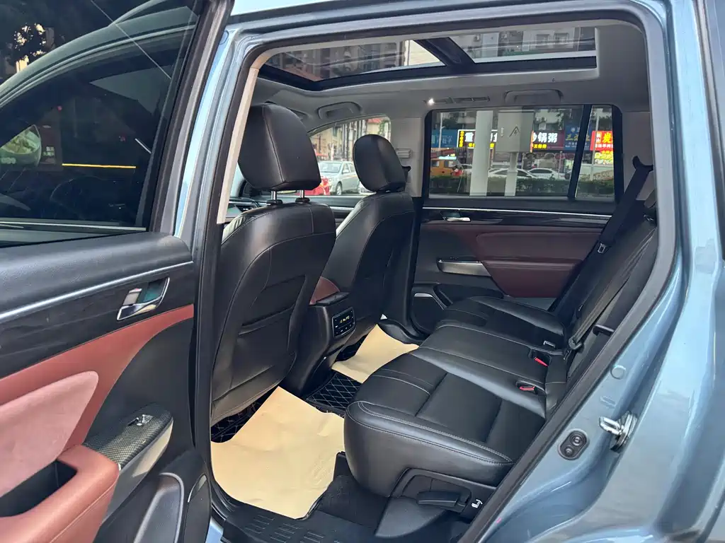 GAC Motor Trumpchi GS8 — фото 10