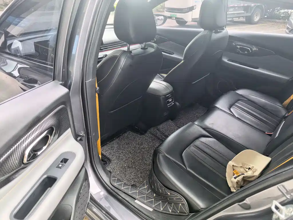 GAC Motor Shadow Leopard — фото 6