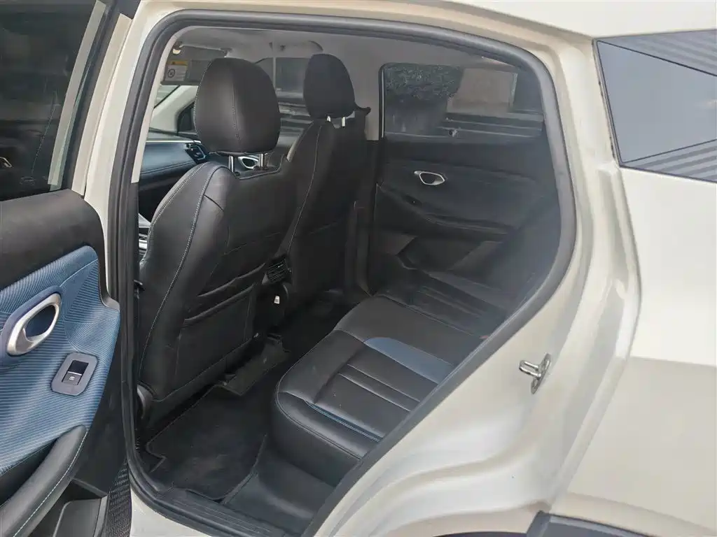 GAC Motor Trumpchi GS3 — фото 10