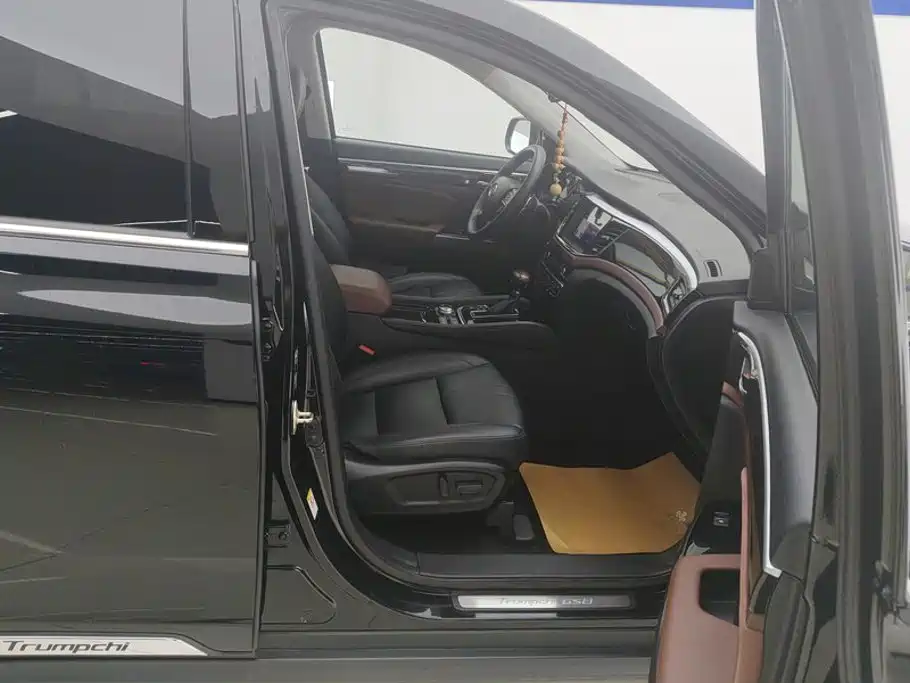 GAC Motor Trumpchi GS8 — фото 8