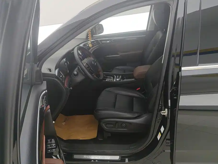GAC Motor Trumpchi GS8 — фото 9