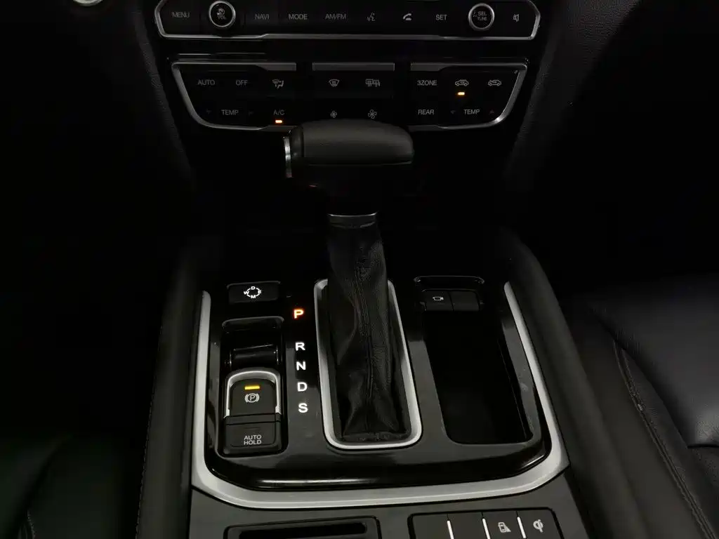 GAC Motor Trumpchi GS8 — фото 13
