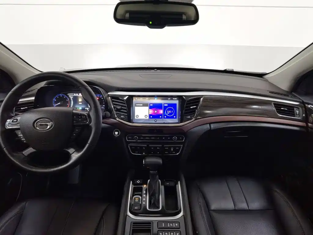 GAC Motor Trumpchi GS8 — фото 5