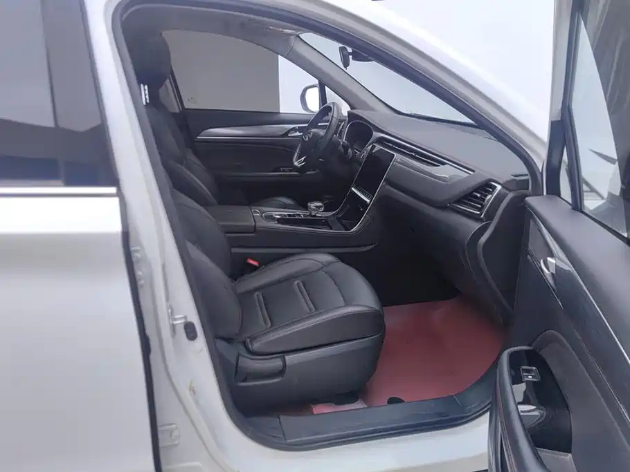 GAC Motor GS4 Plus — фото 8