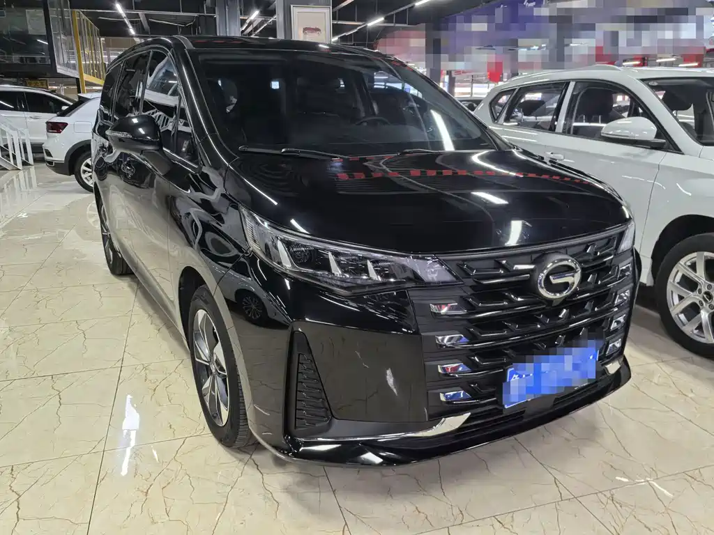 GAC Motor Trumpchi M6 — фото 3