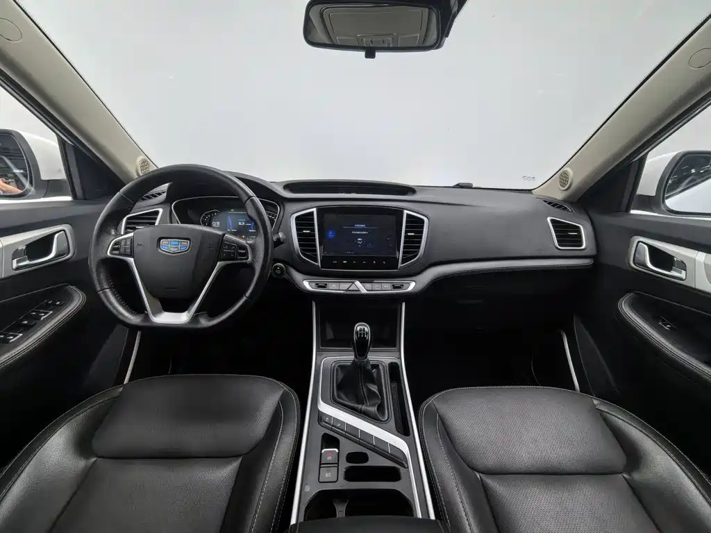 Geely Vision X6 — фото 5