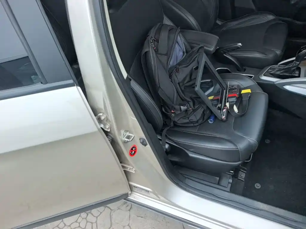 Geely Vision X3 — фото 25