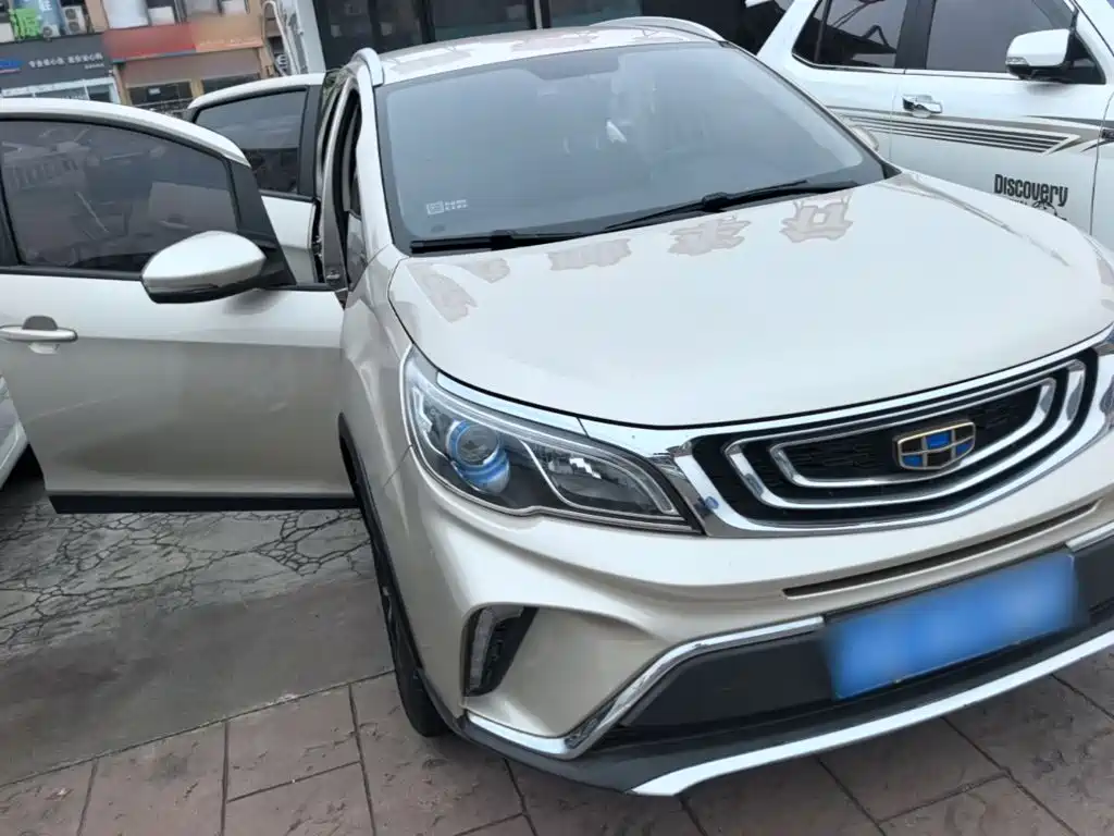Geely Vision X3 — фото 4