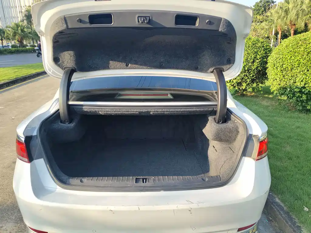 Geely Borui — фото 15
