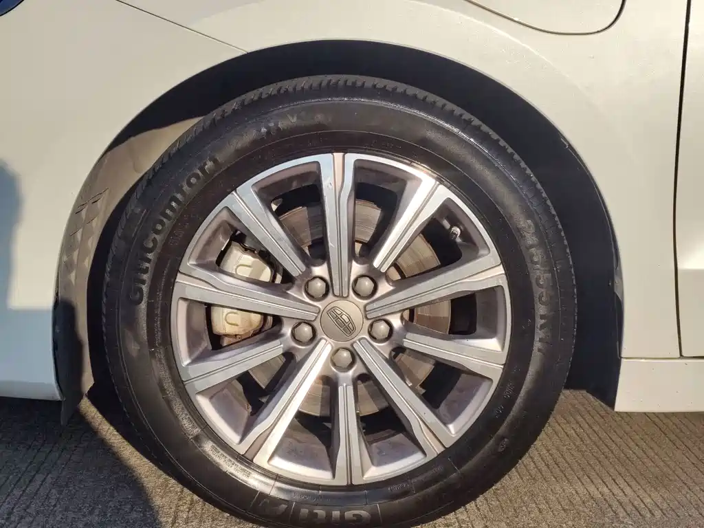 Geely Borui — фото 10