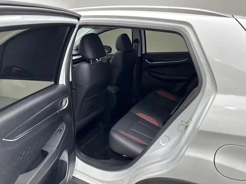 Geely Vision X3 — фото 6