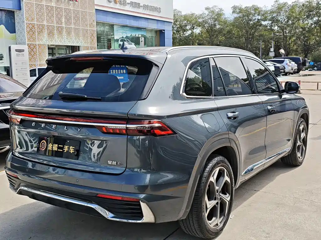 Geely Xingyue L — фото 3