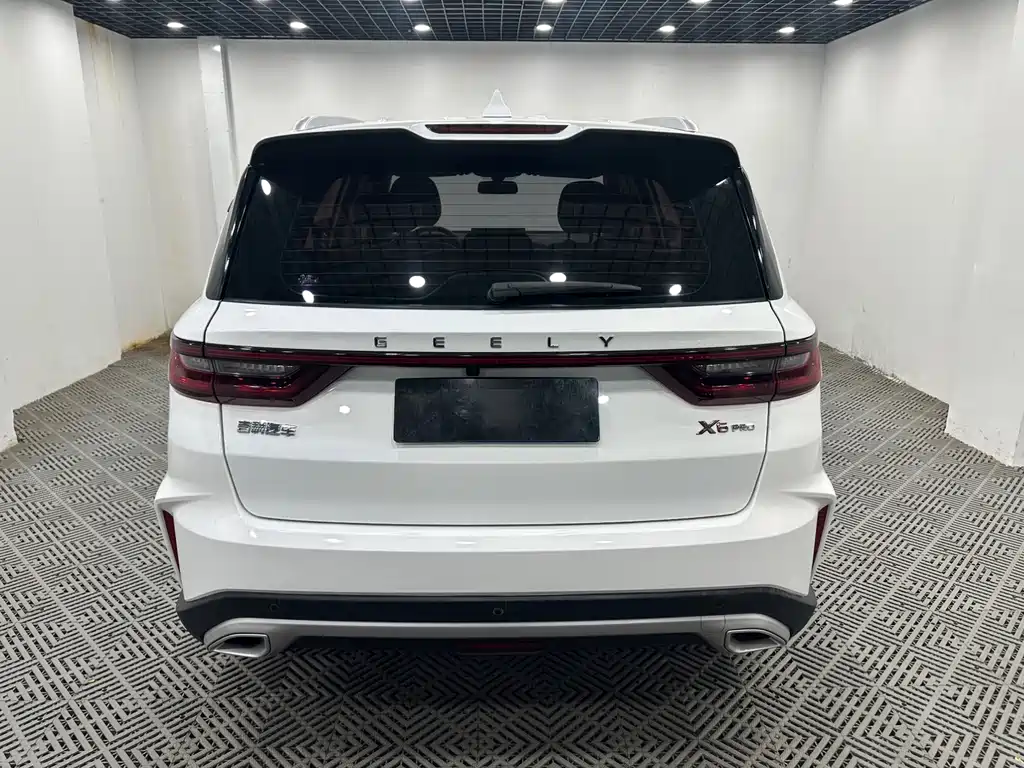 Geely Vision X6 — фото 8