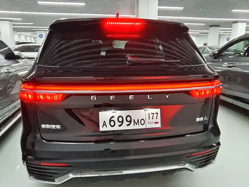 Geely Xingyue L — фото 11