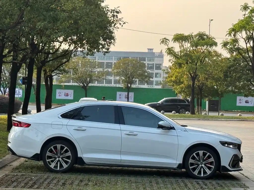 Geely Xingrui — фото 15