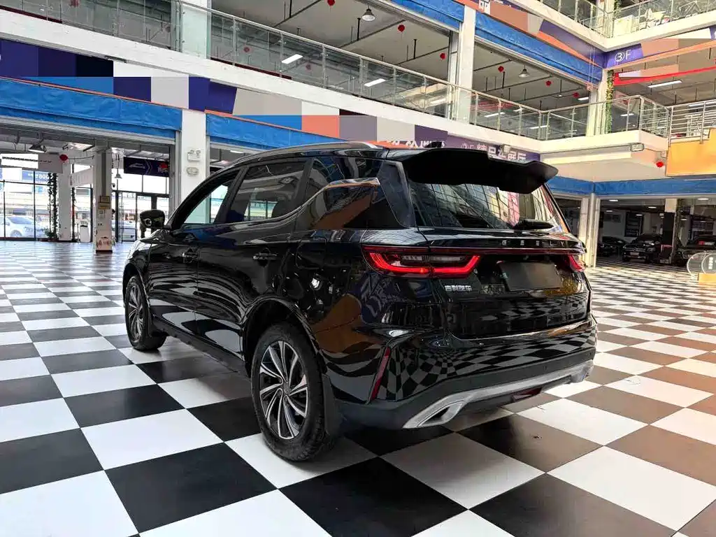 Geely Vision X6 — фото 18