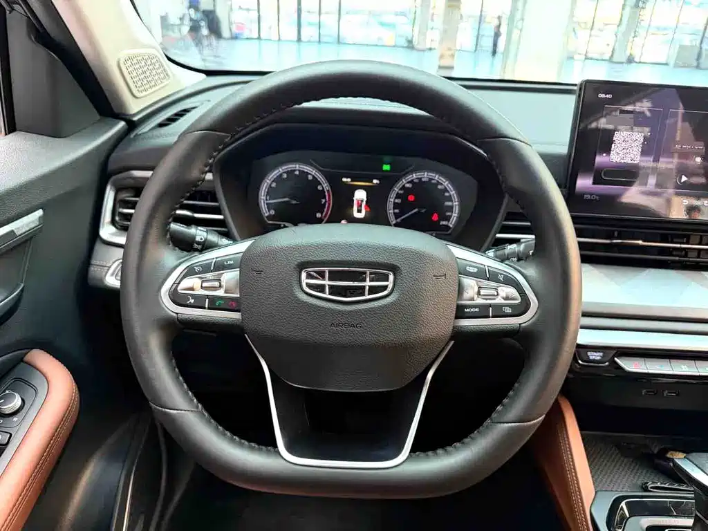 Geely Vision X6 — фото 7