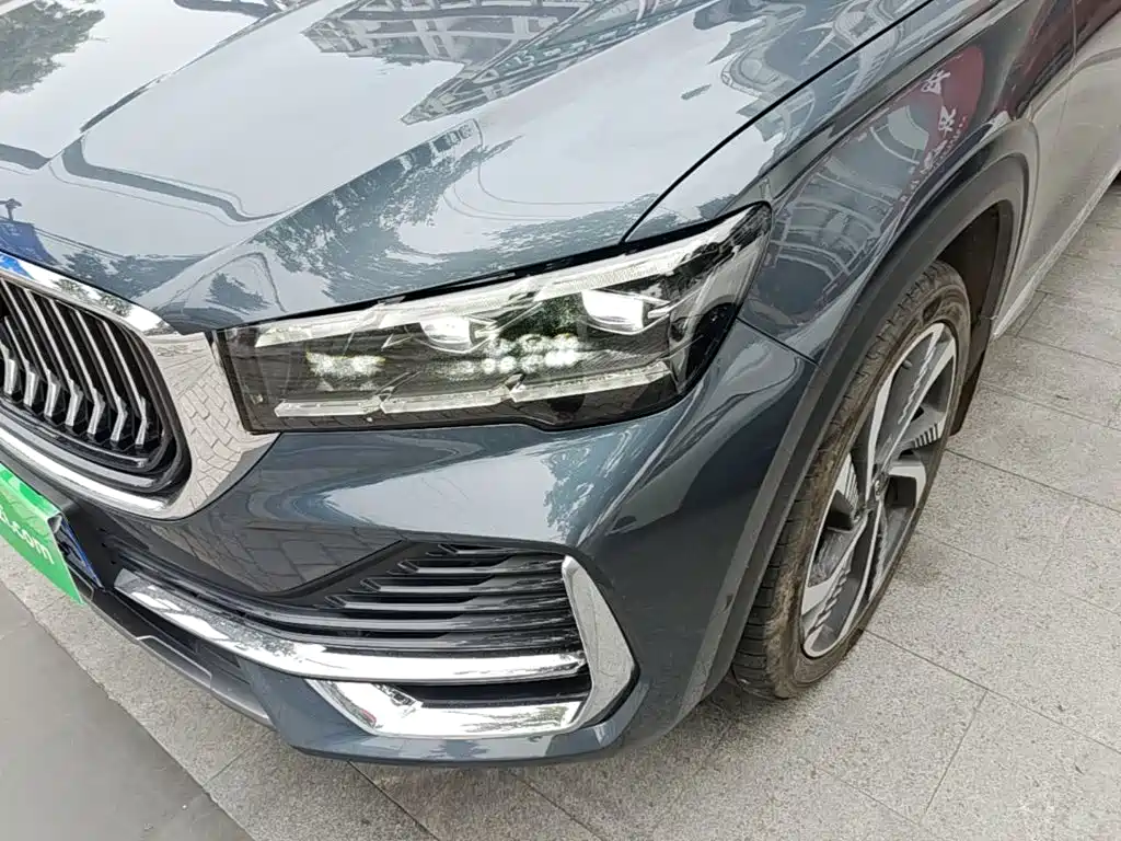 Geely Xingyue L — фото 24