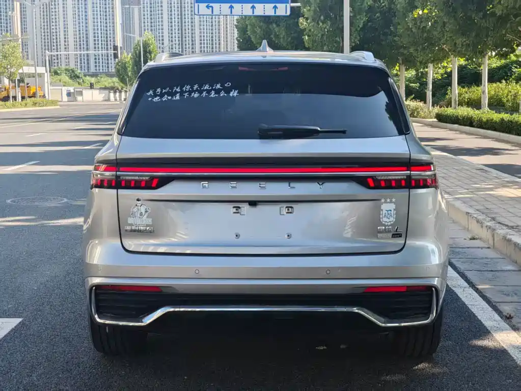 Geely Xingyue L — фото 9